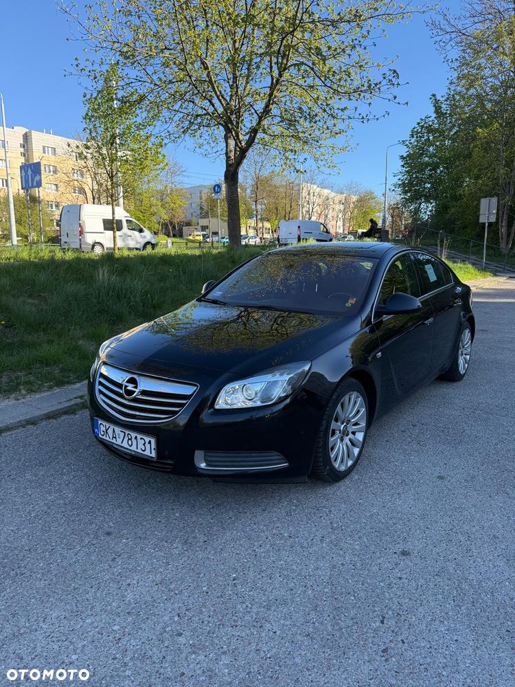 Opel Insignia 2.0 T Cosmo - 1