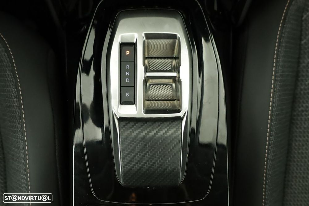 Peugeot e-208 51 kWh Allure - 15