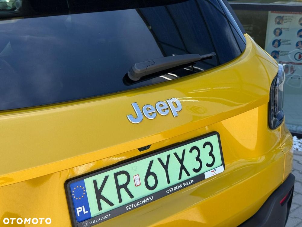 Jeep Avenger 54kWh Summit - 9