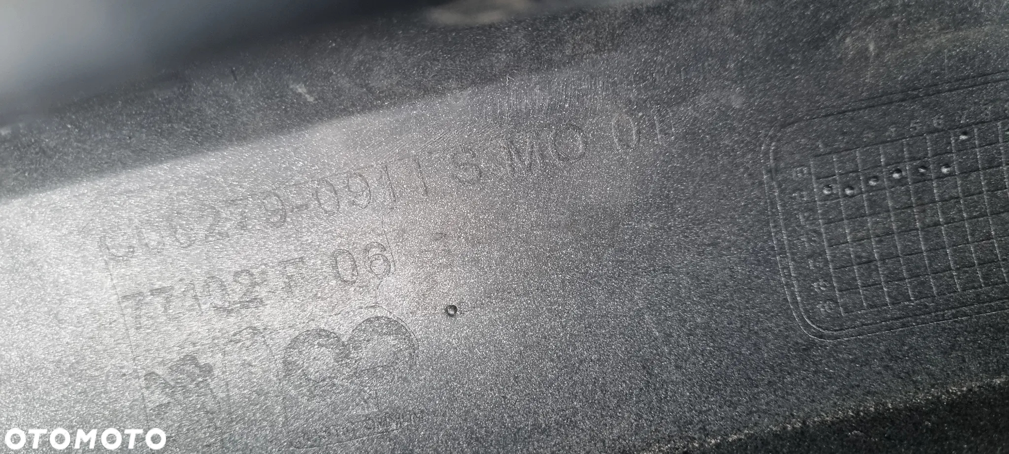 Peugeot 308 Lift 2010- zderzak przód oryginał MA119 - 17