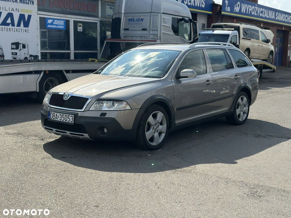 Skoda Octavia 2.0 TDI DPF 4x4 Scout - 11