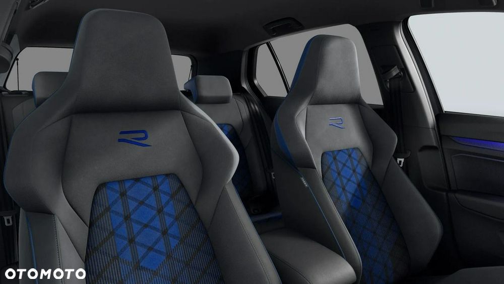 Volkswagen Golf - 13