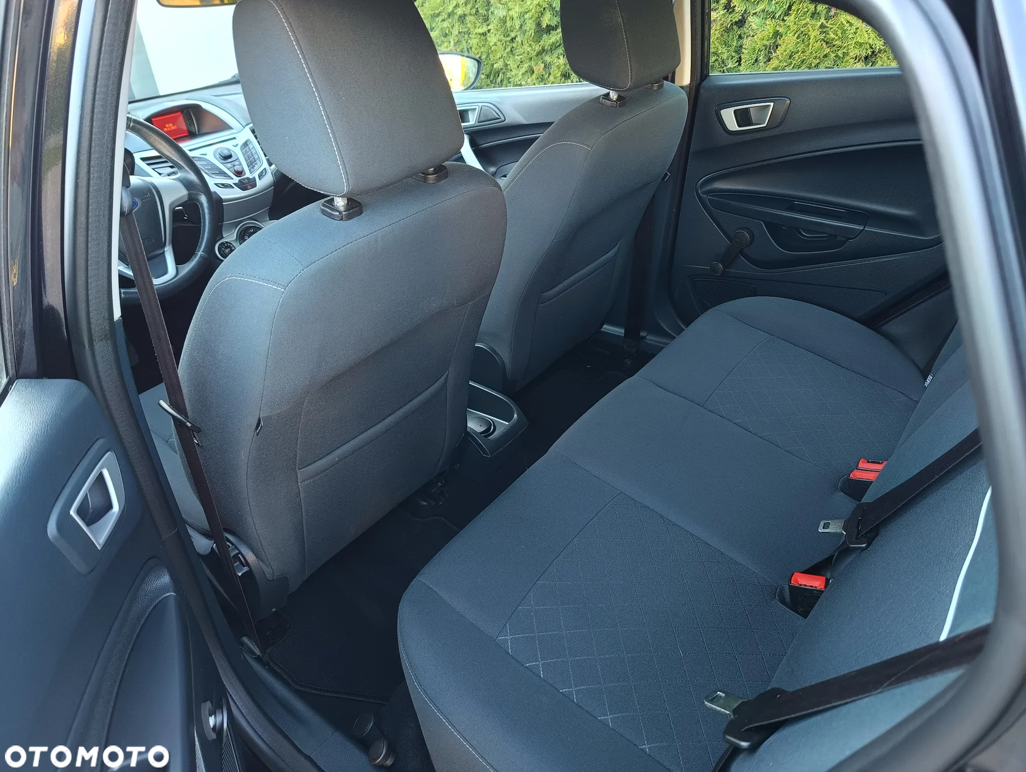 Ford Fiesta 1.25 Trend - 11