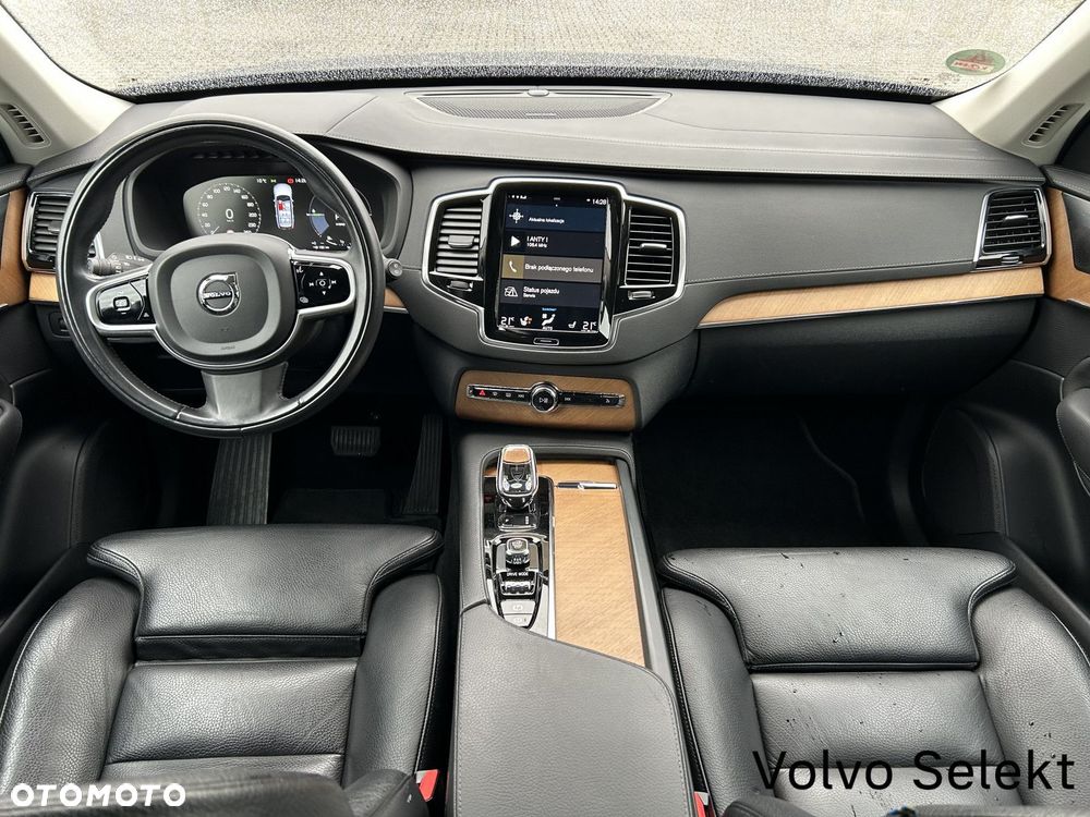 Volvo XC 90 - 34