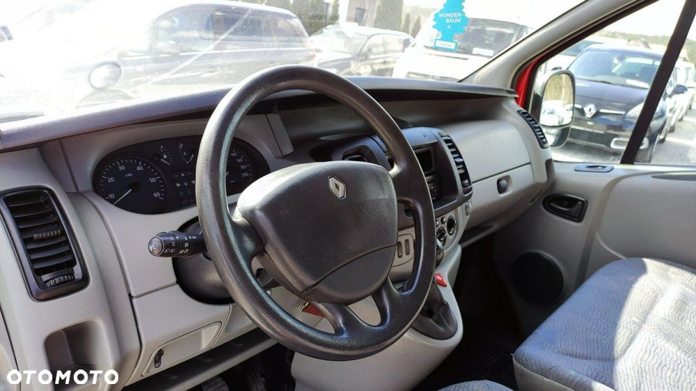 Renault Trafic - 20