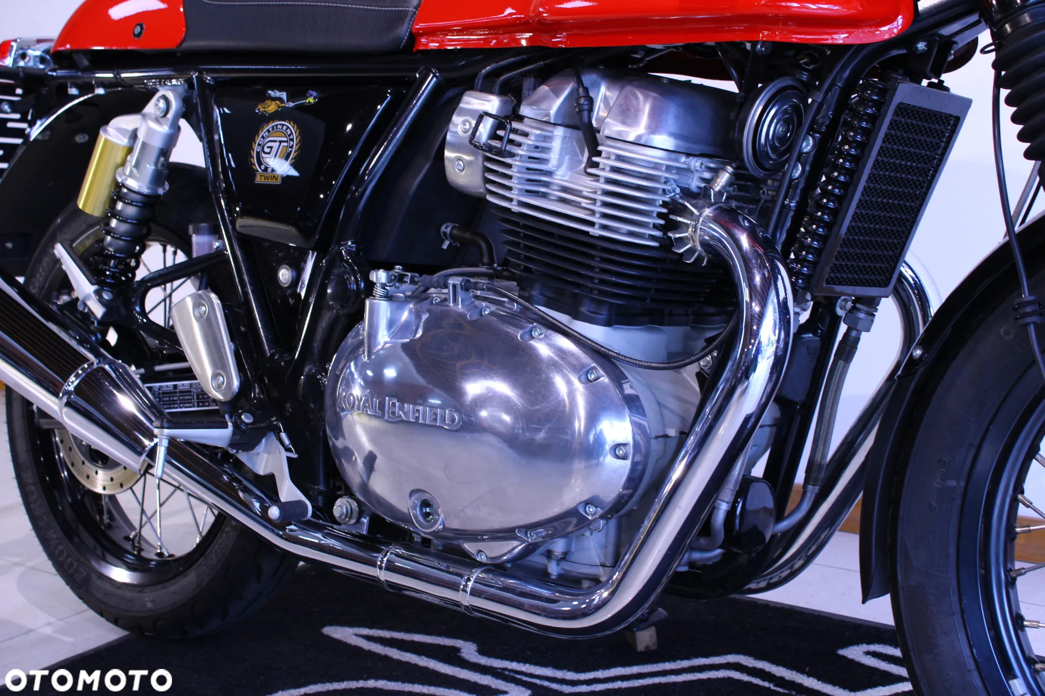 Royal Enfield Continental - 20