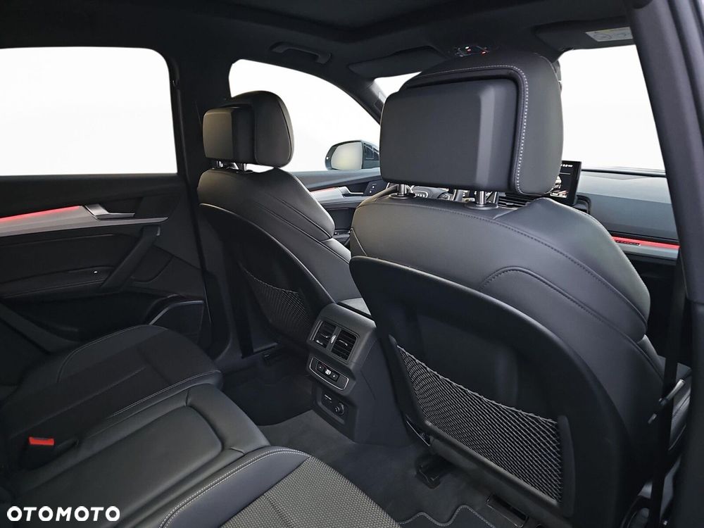 Audi Q5 Sportback - 30