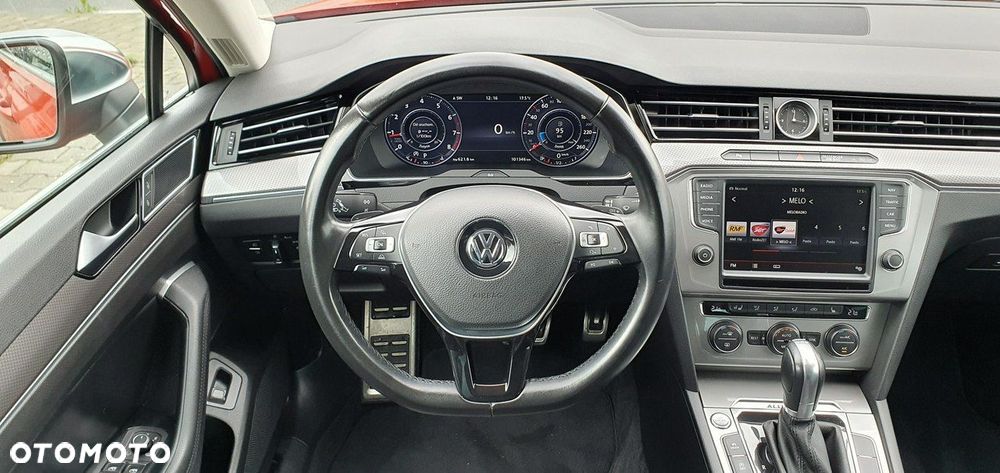 Volkswagen Passat Alltrack - 11