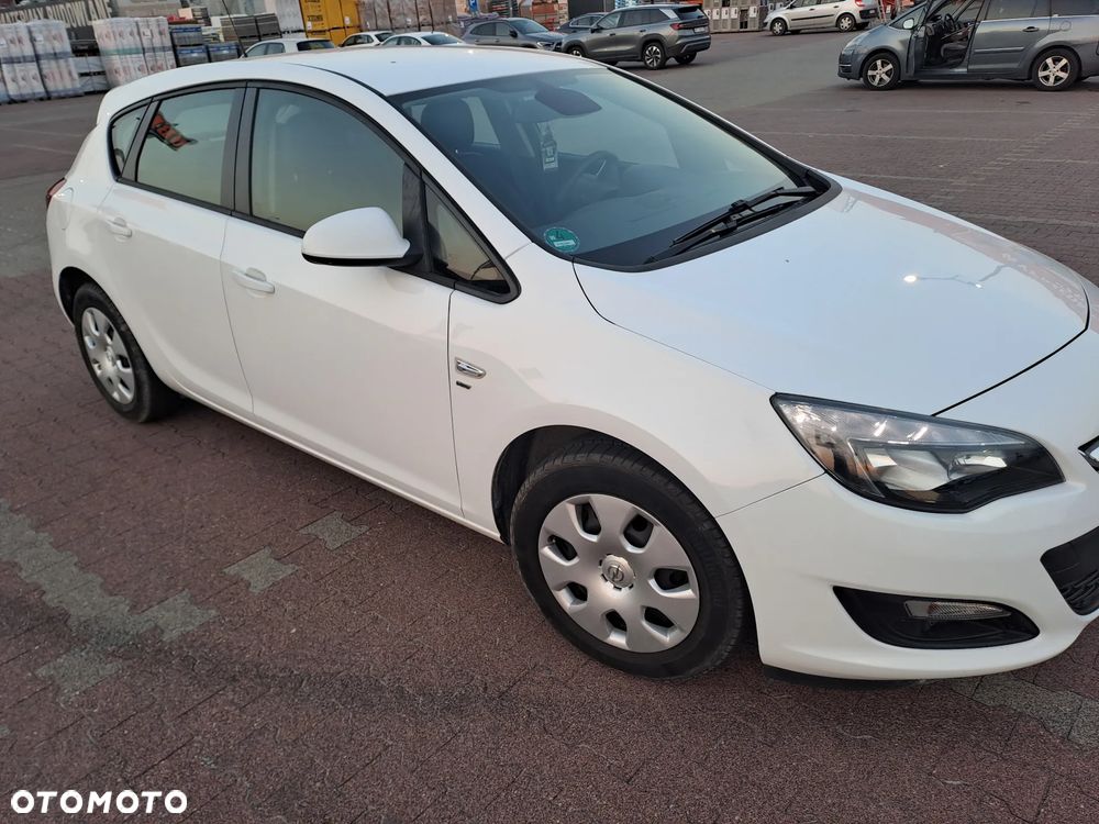 Opel Astra 1.4 T Cosmo - 8