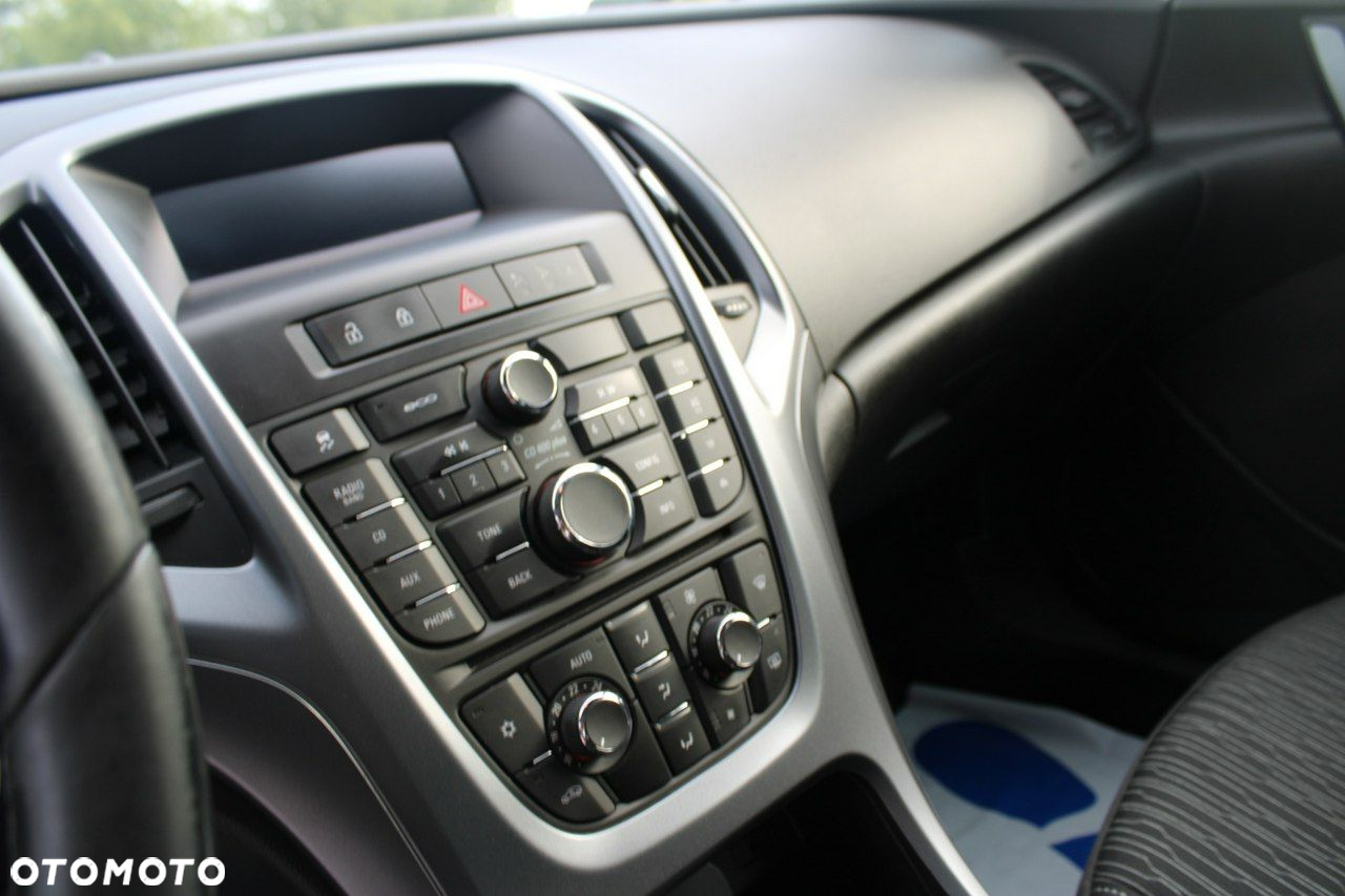 Opel Astra - 24