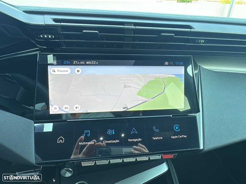 Peugeot e-408 58 kWh GT — fotografia 15