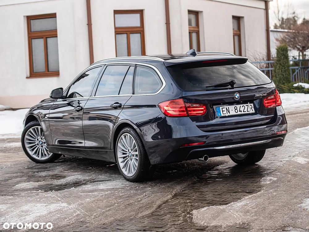 BMW Seria 3 320d Luxury Line - 19
