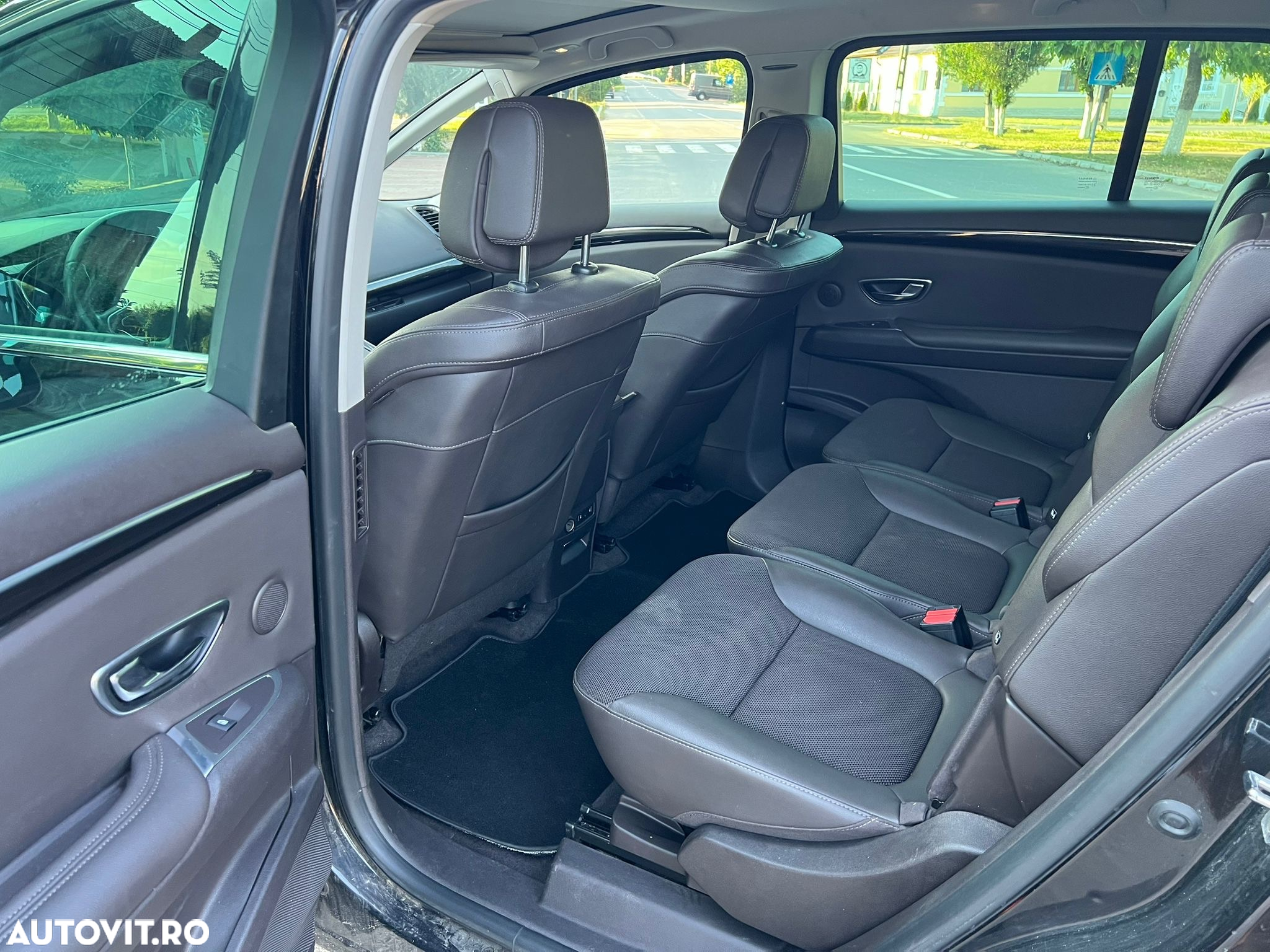 Renault Espace Energy dCi 160 EDC Intens - 10
