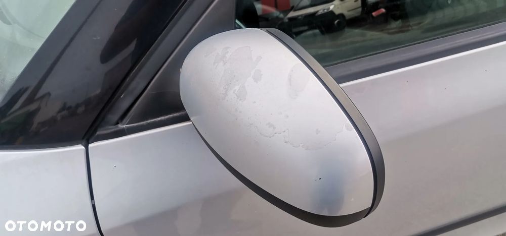 Skoda Fabia 1.9 tdi 2009 rok maska,klapa,blotnik,drzwi,lampa,kola,felgi,silnik - 19