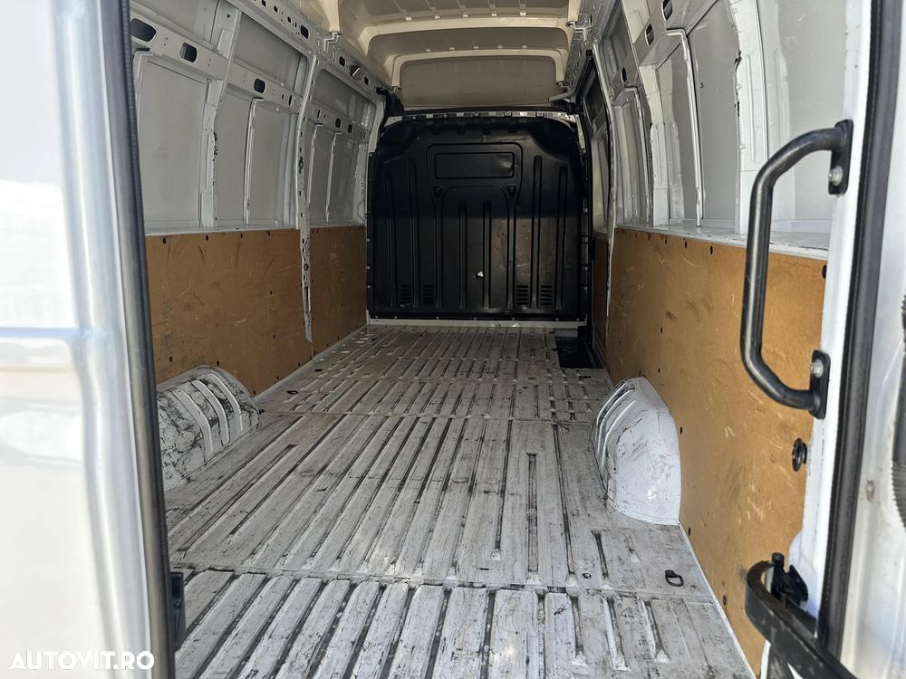 Renault Master - 14