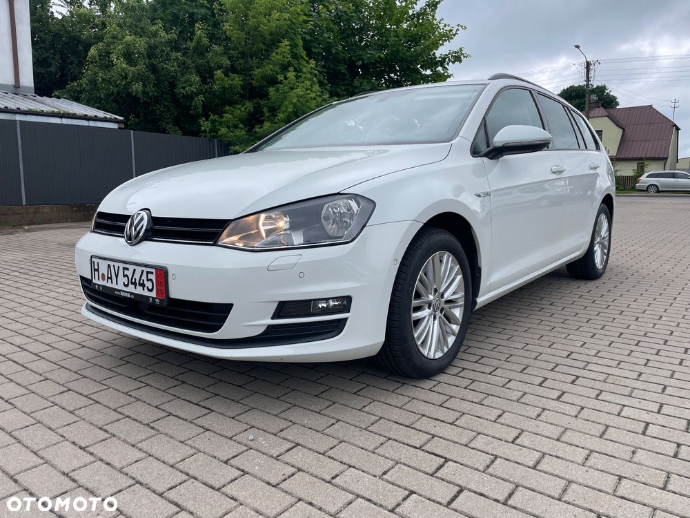 Volkswagen Golf 1.6 TDI BlueMotion Technology Cup - 4