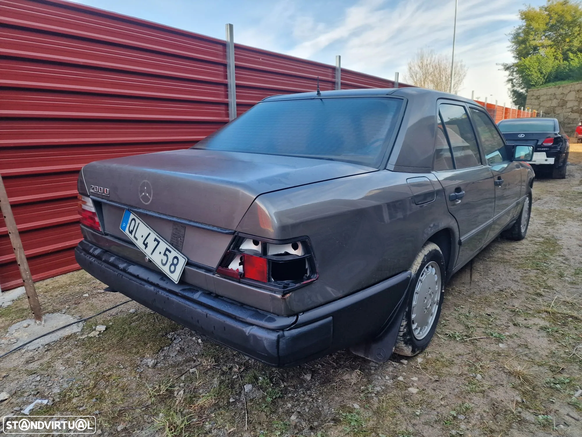 Mercedes-Benz E200 D - 3