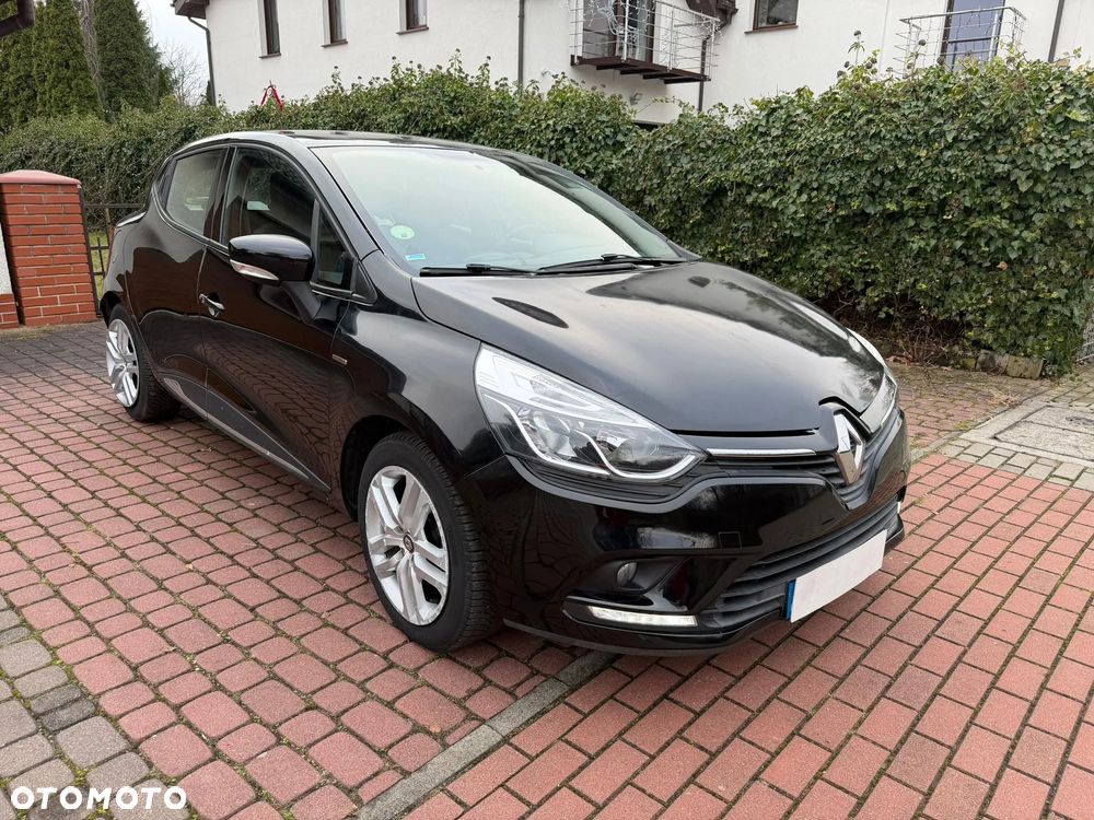 Renault Clio - 2
