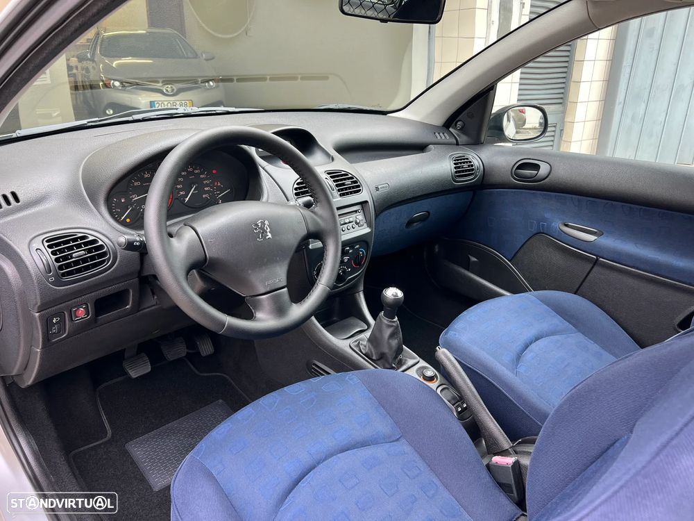 Peugeot 206 1.4 HDI VAN - UM PROPRIETÁRIO - TODAS AS REVISÕES NA MARCA - 10