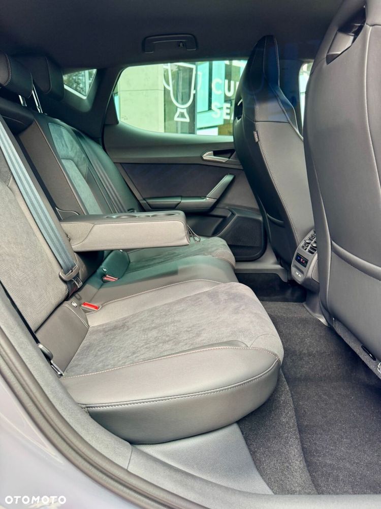 Cupra Leon 1.5 eTSI mHEV DSG - 16
