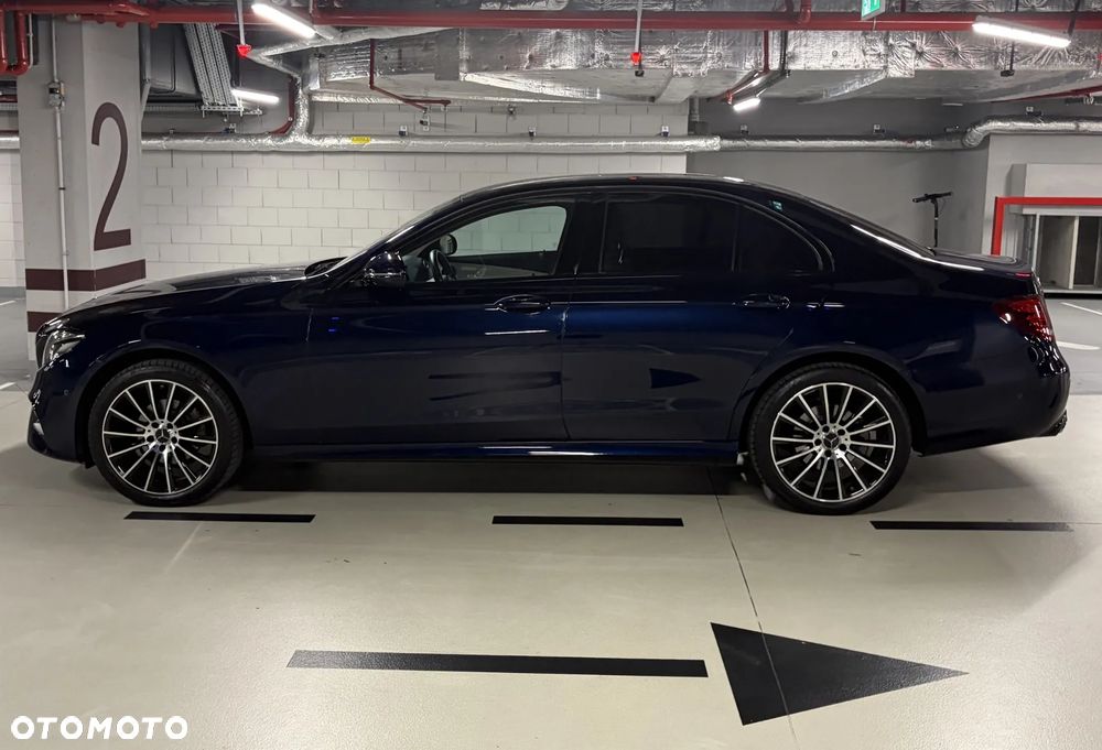 Mercedes-Benz Klasa E 220 d 9G-TRONIC - 4