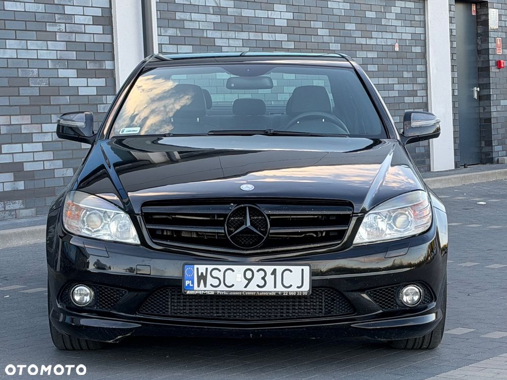 Mercedes-Benz Klasa C 320 CDI DPF 7G-TRONIC Avantgarde - 13