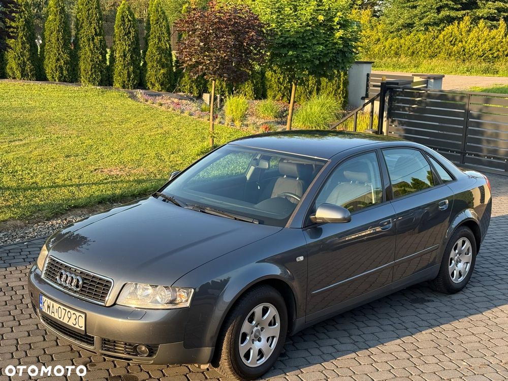 Audi A4 Limousine 2 - 18