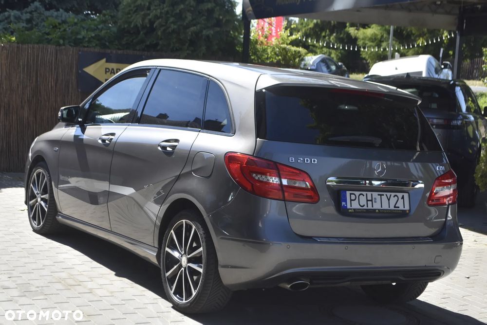 Mercedes-Benz Klasa B - 22