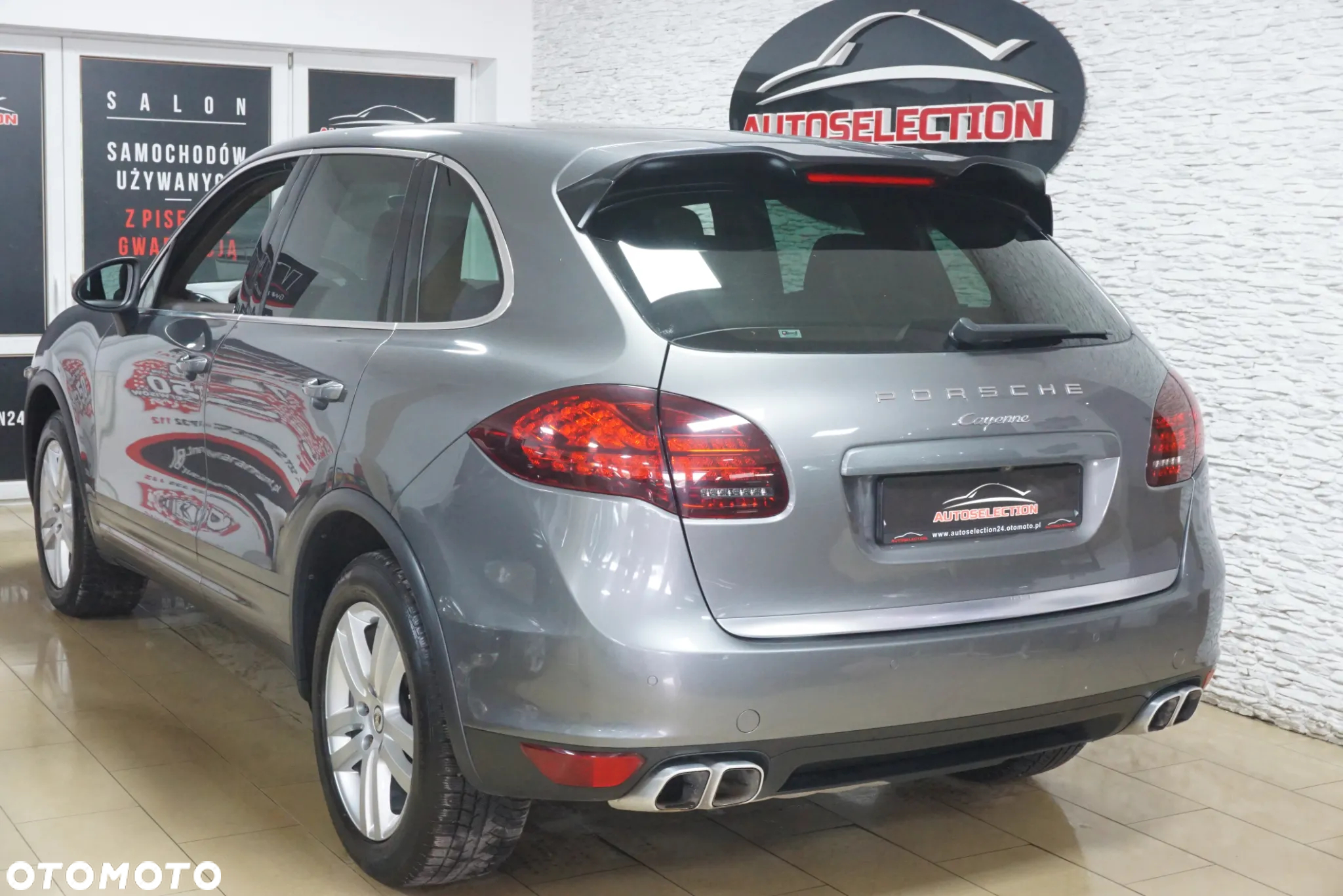 Porsche Cayenne Diesel Platinum Edition - 4