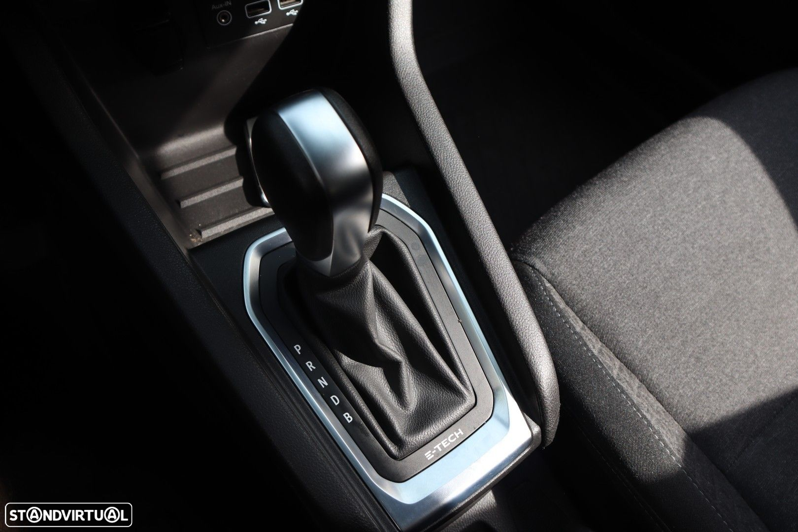 Renault Clio 1.6 E-Tech Full Hybrid Engineered - 47