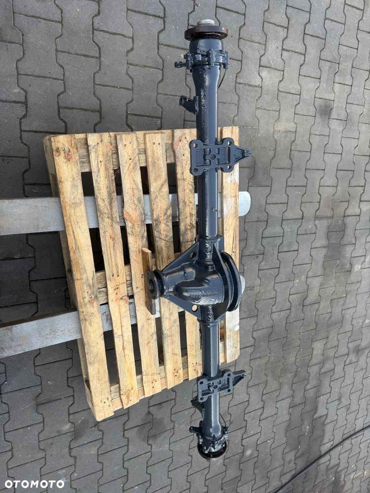 Most tył 12/47 Iveco daily 35s(pojedyncze koło)po 14r