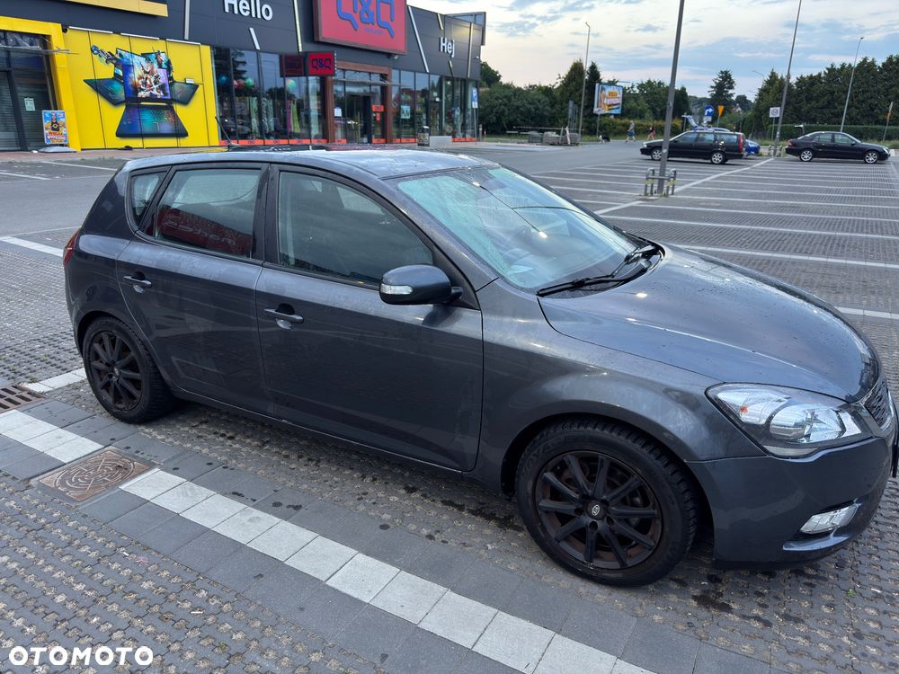Kia Ceed 1.6 CRDi LX - 3
