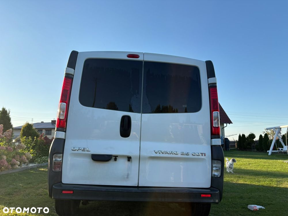 Opel Vivaro - 7
