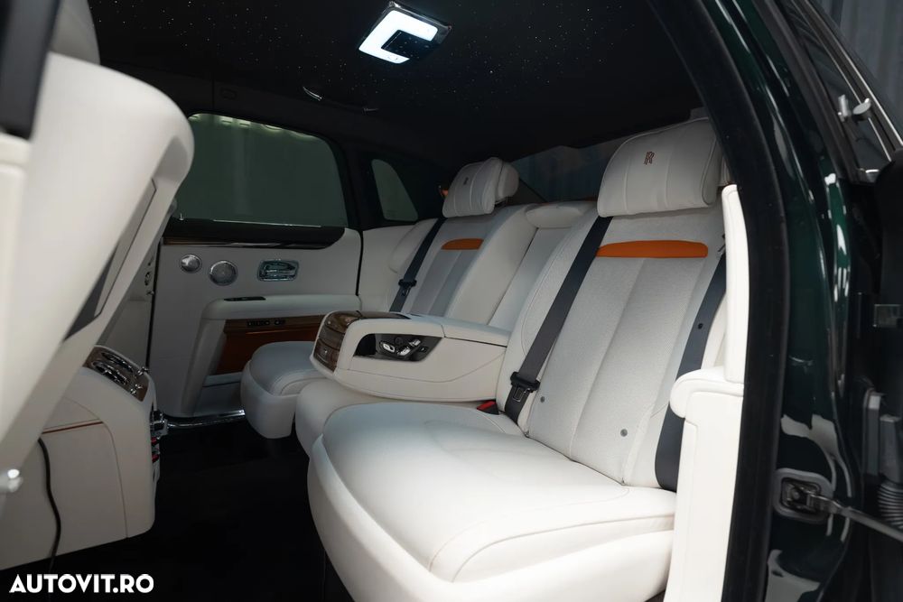 Rolls-Royce Ghost Standard - 15