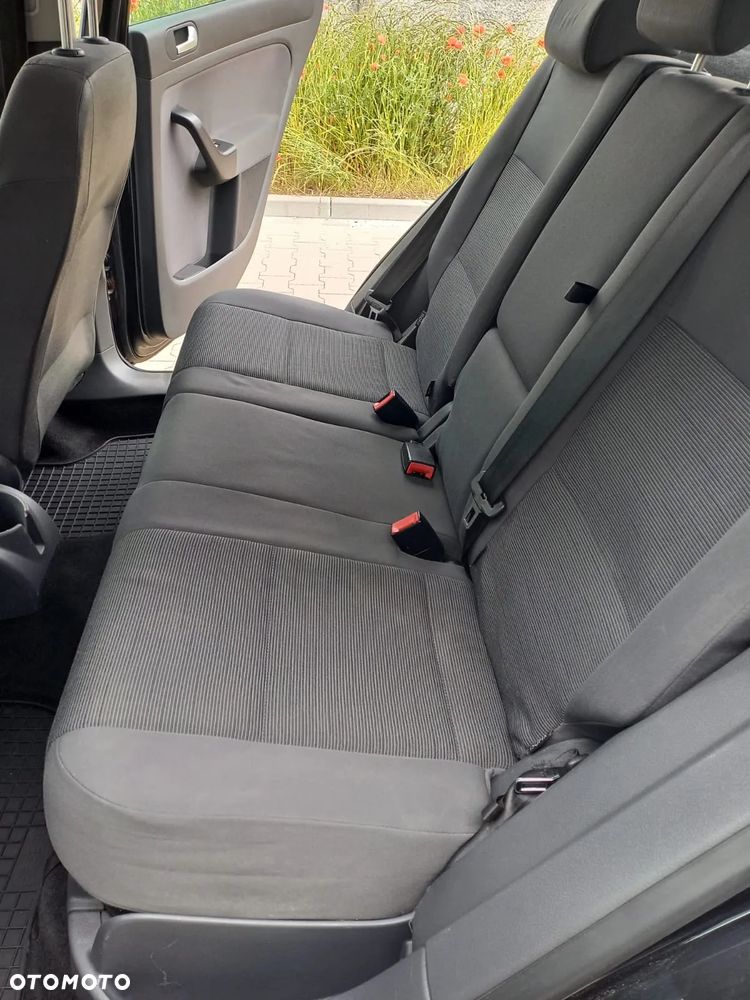 Volkswagen Golf Plus 1.9 TDI Comfortline - 22
