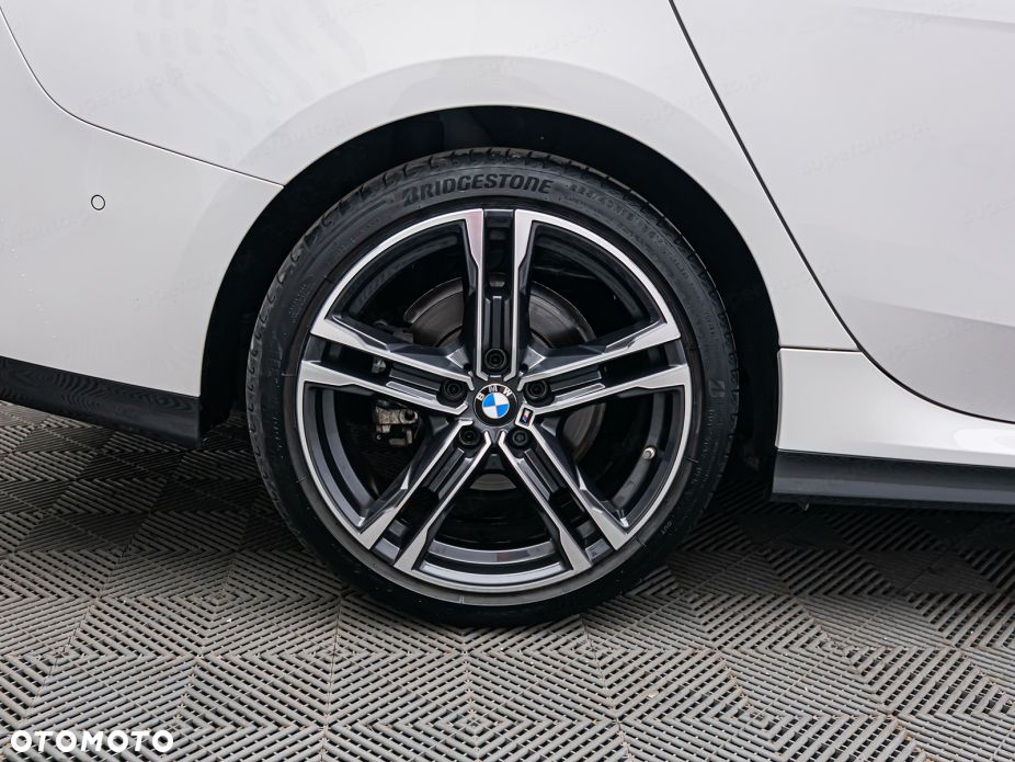 BMW Seria 2 216d M Sport - 31