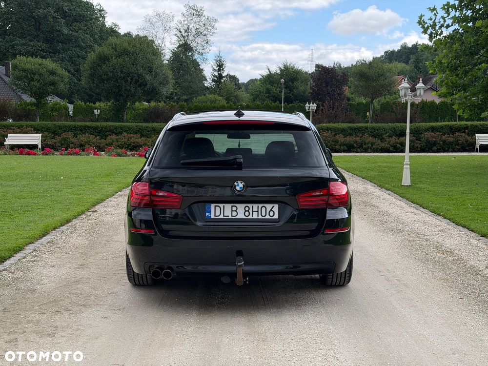 BMW Seria 5 530d xDrive Modern Line - 6
