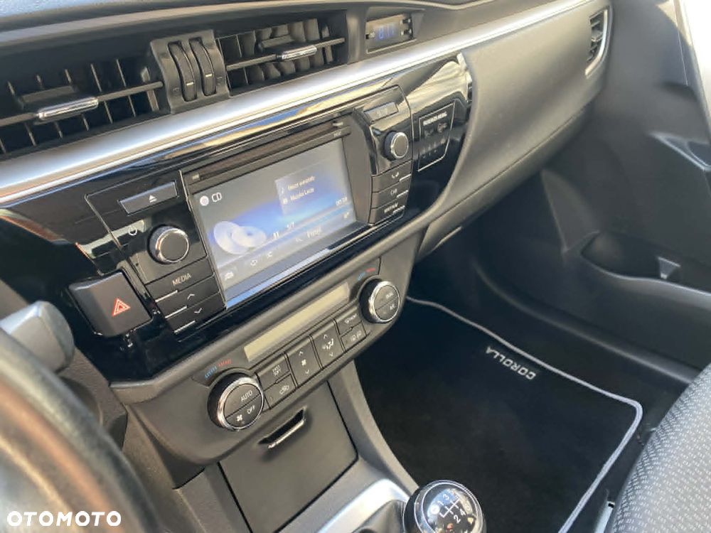 Toyota Corolla 1.4 D-4D Active - 12