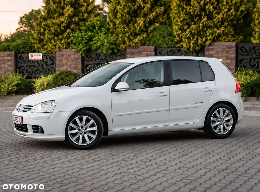 Volkswagen Golf 1.4 TSI United - 6