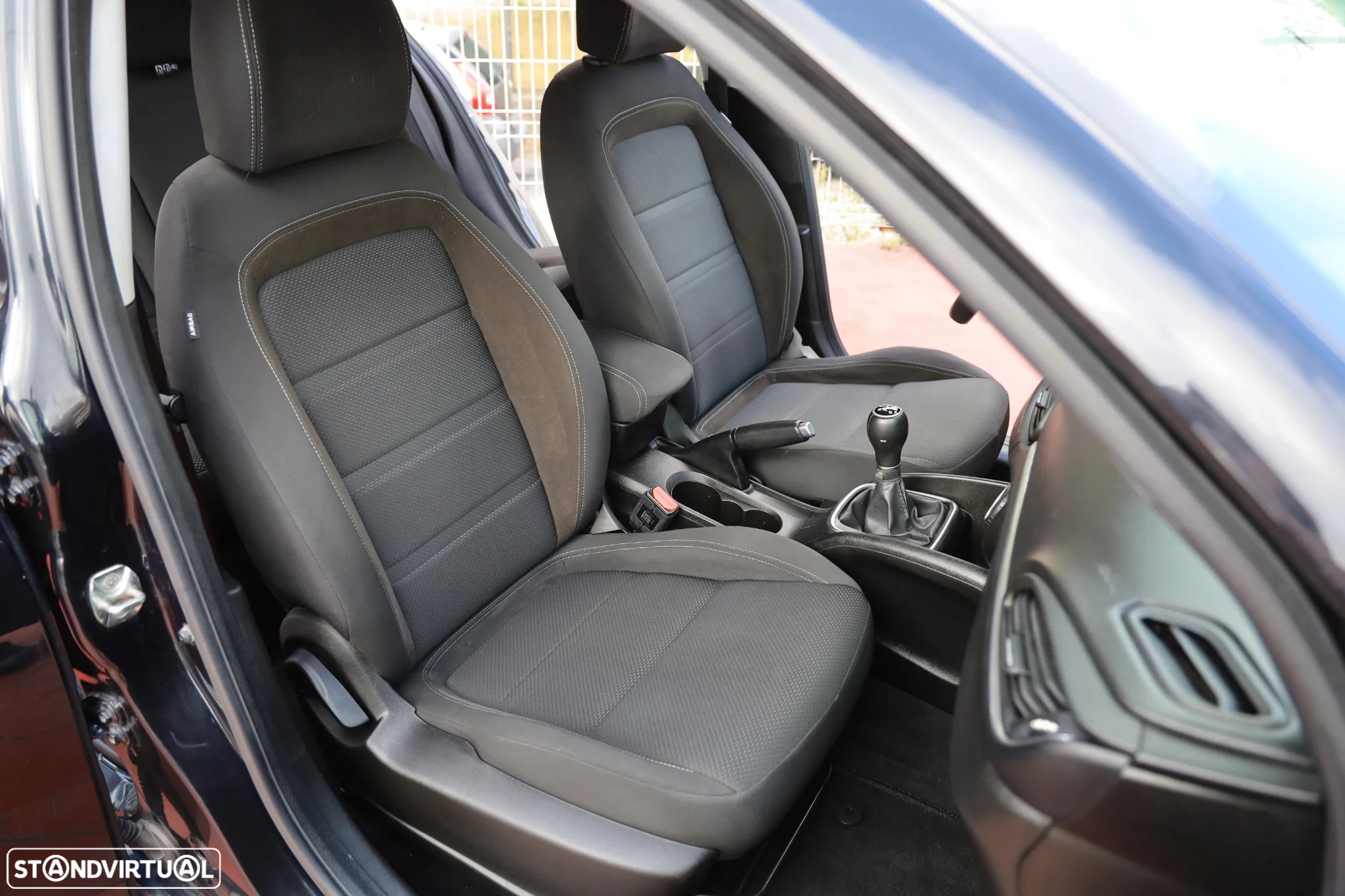 Fiat Tipo Station Wagon 1.3 M-Jet Lounge Tech J17 - 17