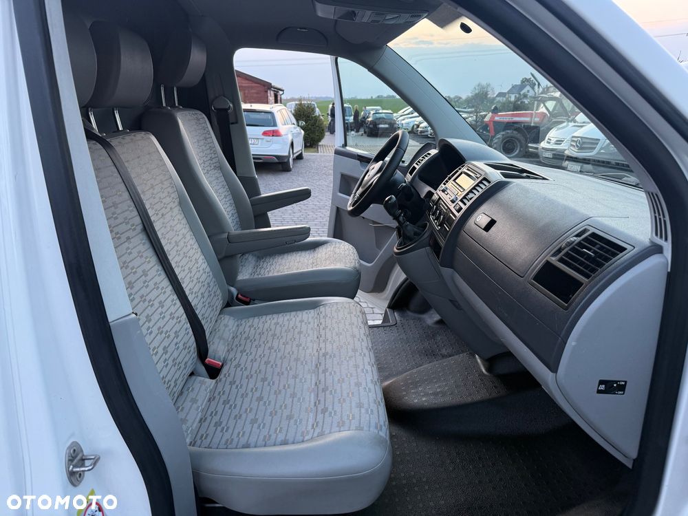 Volkswagen Transporter - 31
