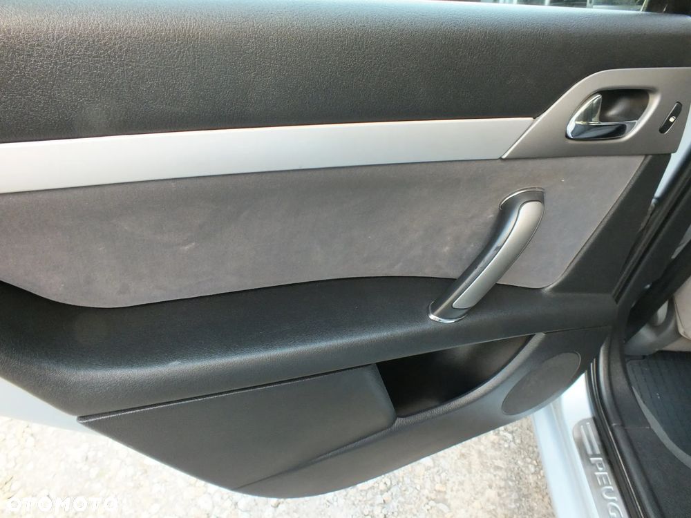 Peugeot 407 - 7