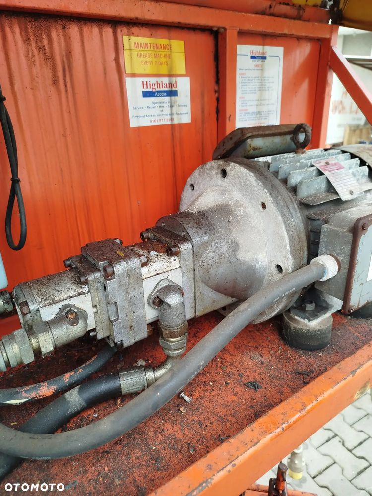 Nifty 17m Topper Roto Zoom Boom 17FD Elektryczna Samojezdna Zwyżka Platforma Robocza podnośnik koszowy - 7