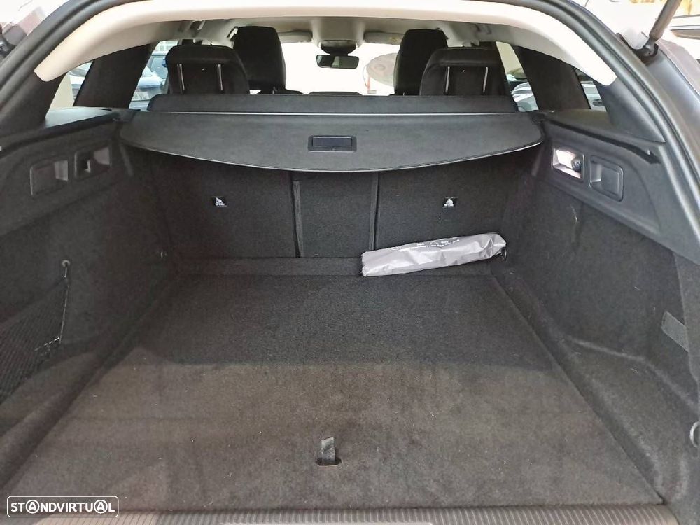 Peugeot 308 SW 1.2 Hybrid Allure e-DCS6 - 6