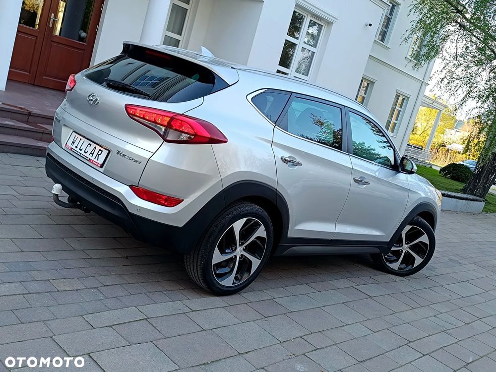 Hyundai Tucson 1.7 CRDI BlueDrive GO 2WD - 13