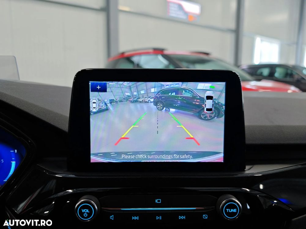 Ford Kuga 1.5 TDCi 2x4 Aut. ST-Line - 12