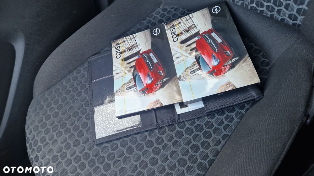 Opel Corsa 1.4 Enjoy - 21