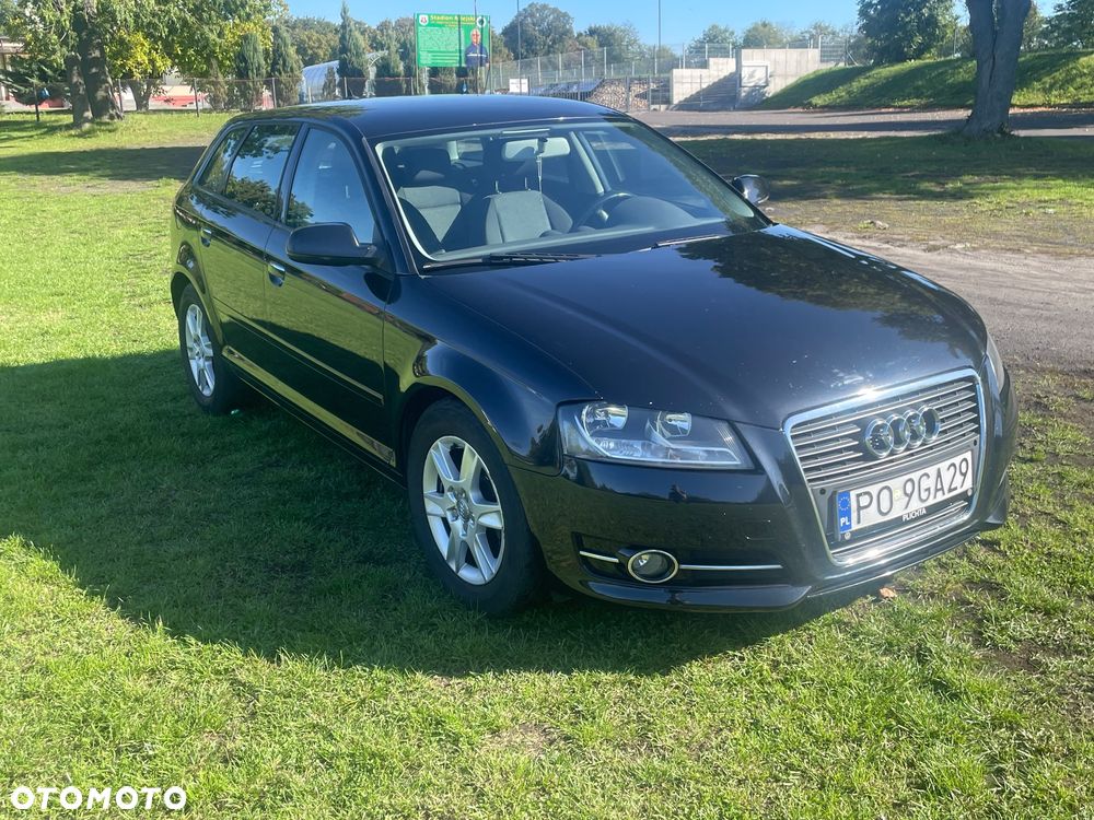 Audi A3 1.6 TDI DPF Ambiente - 3