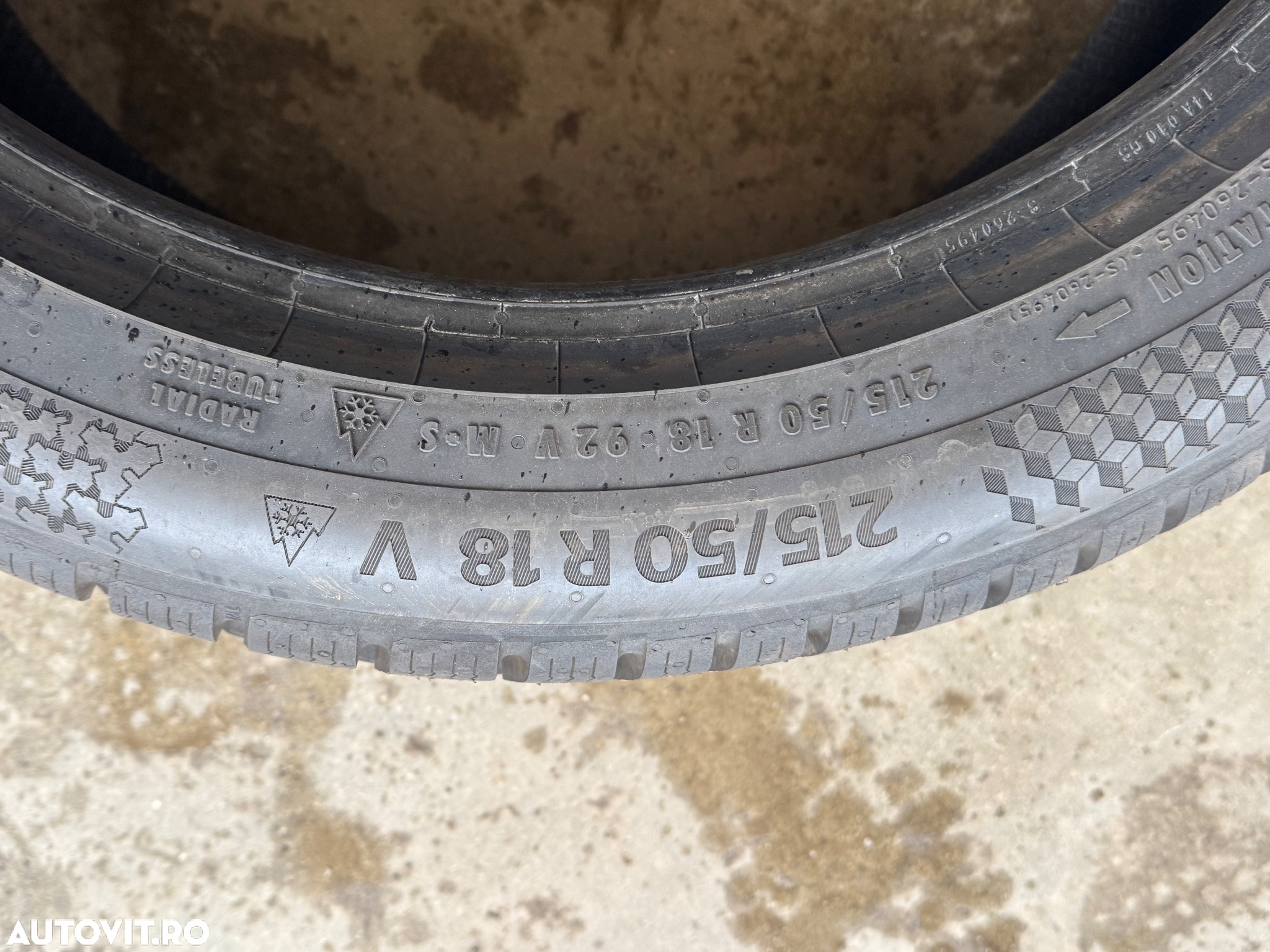 Vând 2 anvelope 215/50/18 continental de iarnă ca noi - 4