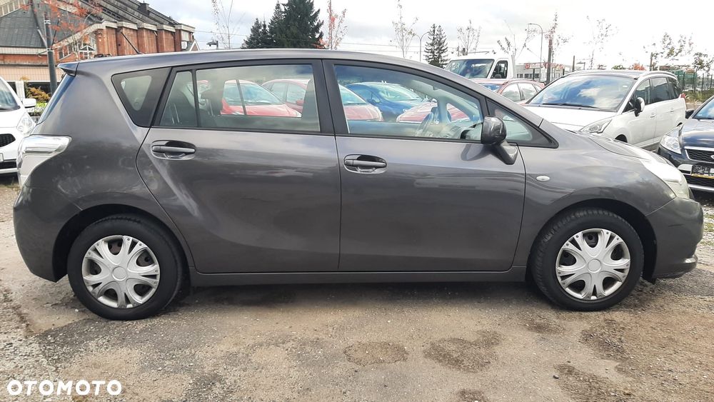 Toyota Verso 1.8 Multidrive Edition - 5